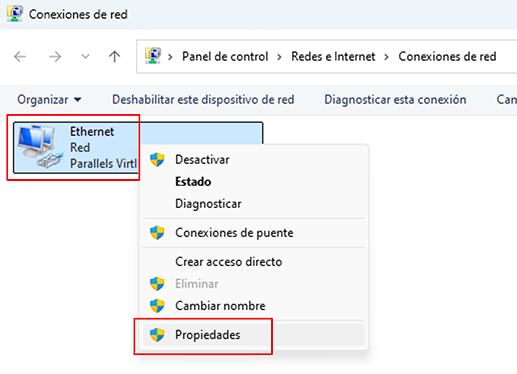 En Windows, Conexiones de red, Ethernet Red, Propiedades.